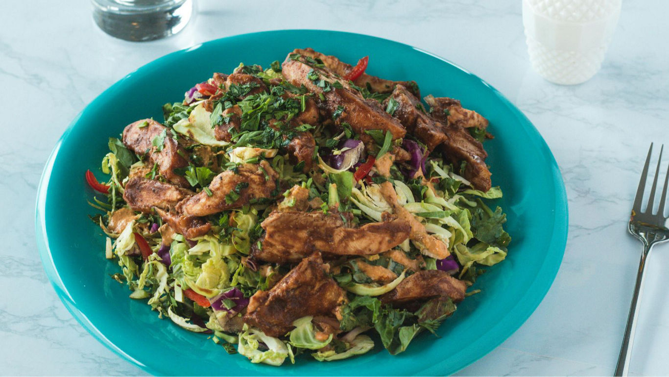 Grilled Chicken Cabbage Salad Recipe: Quick Meal For Busy Days